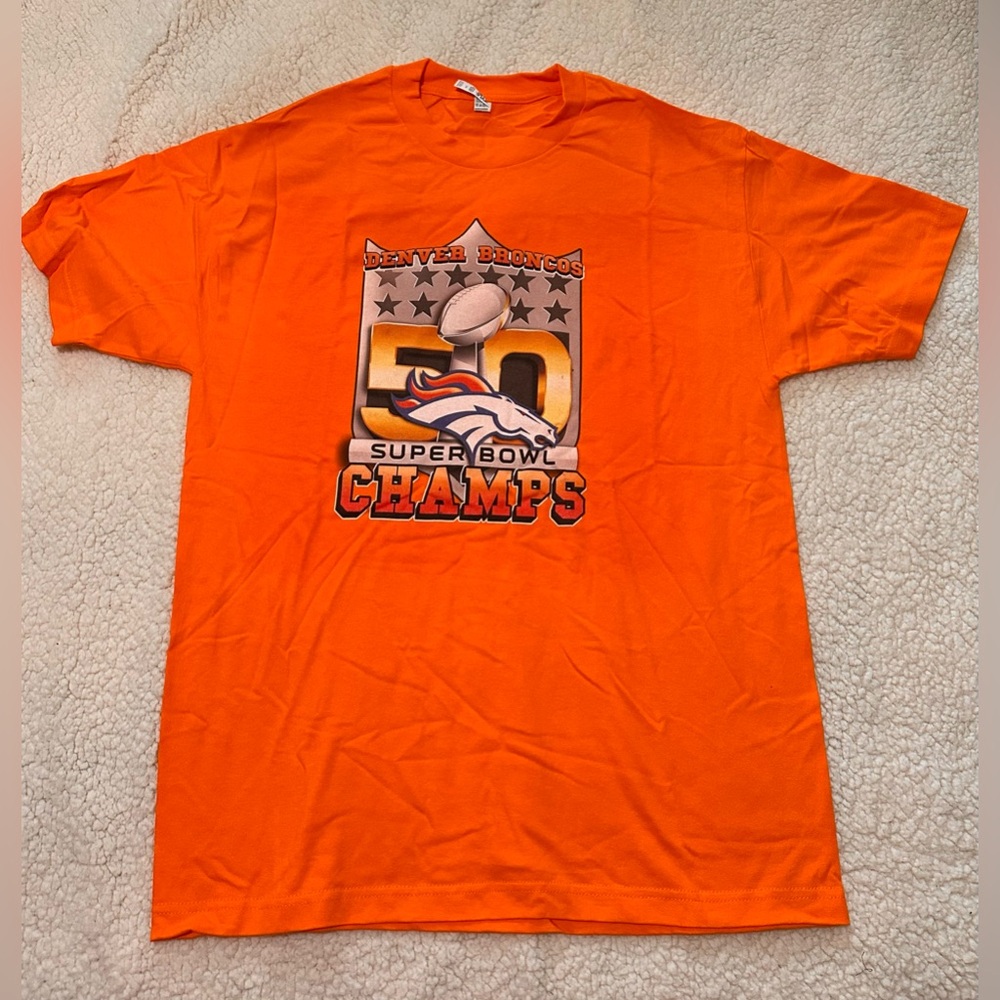 Denver Broncos Super Bowl 50 champions 2016 men’s L graphic t shirt NFL football
